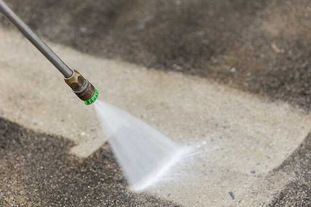 parking lot pressure washing in plymouth